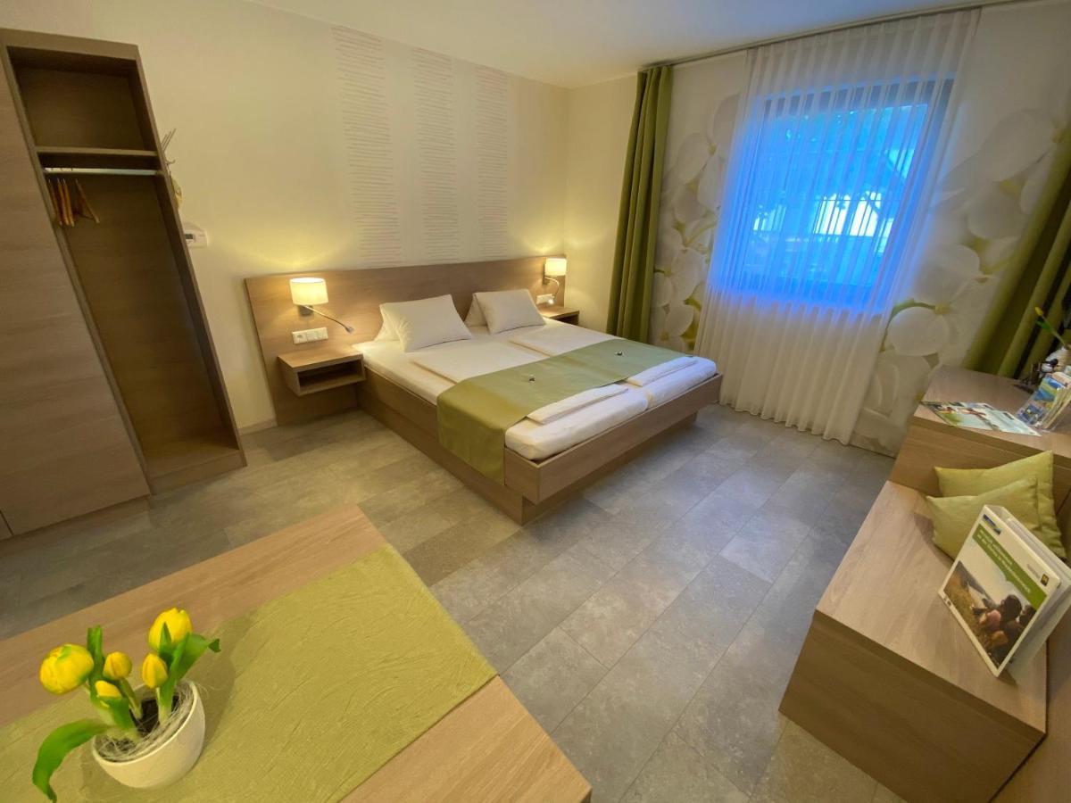Privatzimmer Und Ferienwohnungen Leeb Persenbeug Luaran gambar