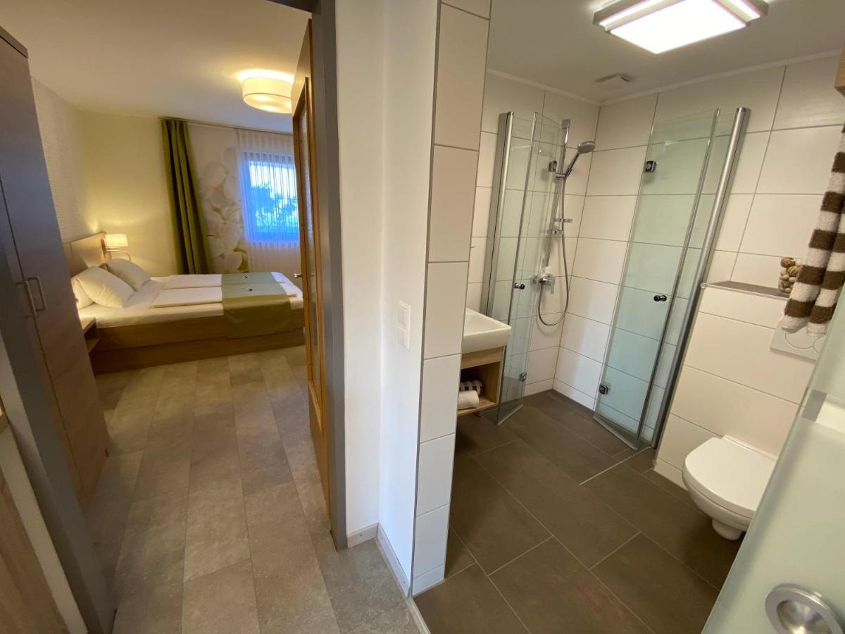 Privatzimmer Und Ferienwohnungen Leeb Persenbeug Luaran gambar