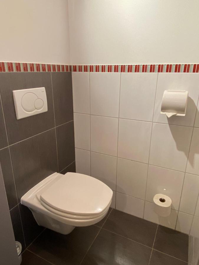 Privatzimmer Und Ferienwohnungen Leeb Persenbeug Luaran gambar